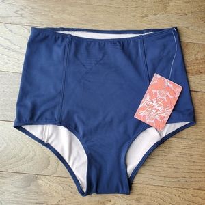 Kortni Jean high waisted NWT XSMALL